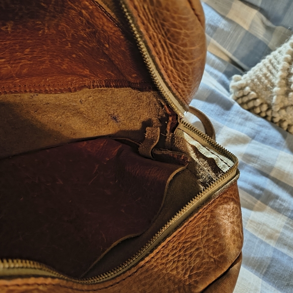 🟠 Sedona OG Essential Backpack - Portland Leather Goods - Picture 10 of 11